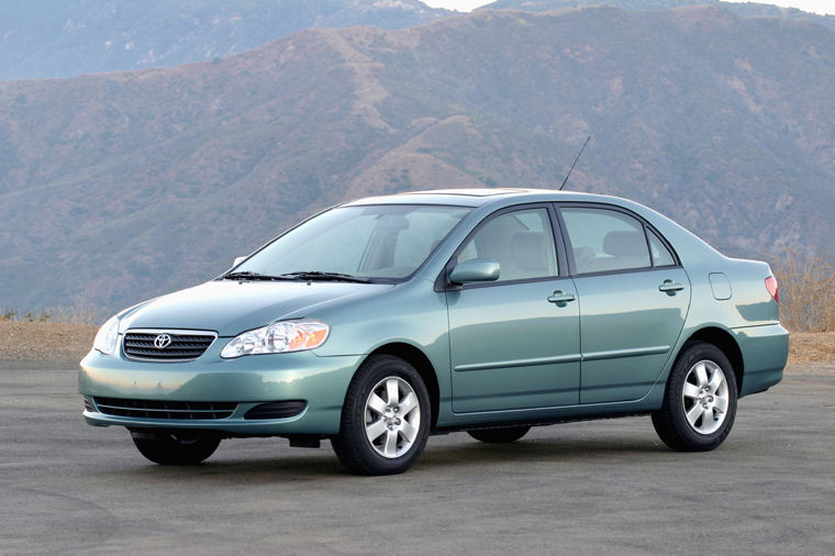 2005 Toyota Corolla LE - Picture / Pic / Image